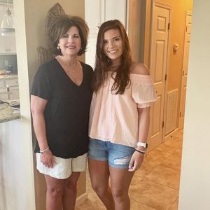 Meet your Posher, Bailey